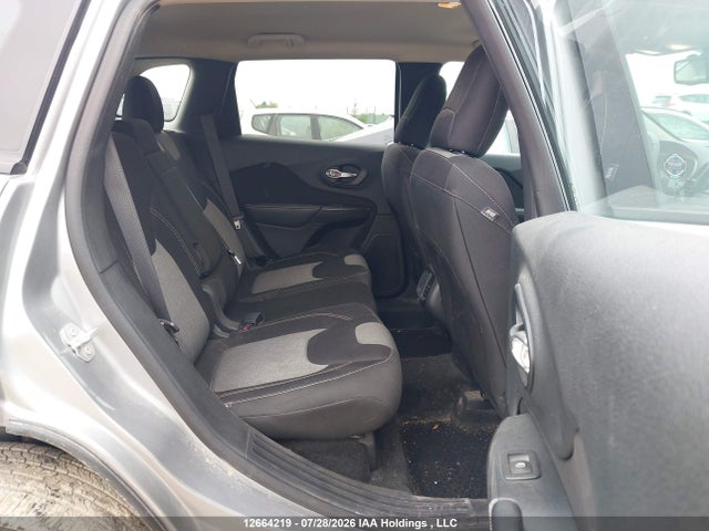 Jeep Cherokee Sport 2015 1C4PJLAB2FW721908 Image 8