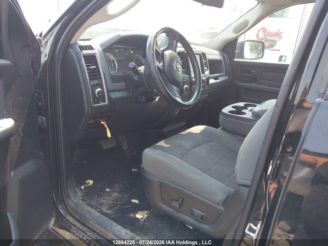 2020 Ram 1500 Classic Tradesman/express მანქანა იყიდება აუქციონზე, vin: 3C6RR7KT8LG261672, აუქციონის ნომერი: 12664225