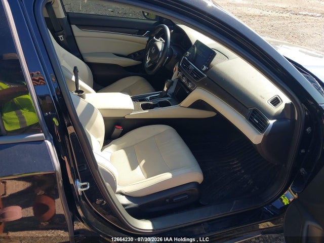Aukcja sprzedaży 2018 Honda Accord Touring, vin: 1HGCV1F9XJA805494, numer aukcji: 12664230