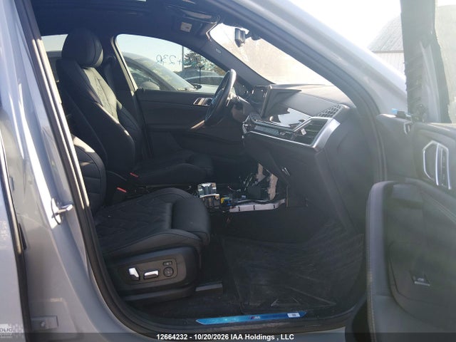 12664232 :رقم المزاد ، 5UX33EX01R9V38513 vin ، 2024 Bmw X6 Xdrive40i مزاد بيع