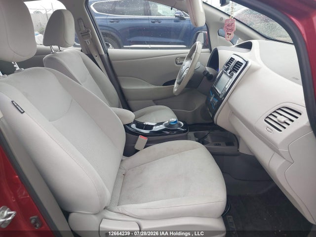 Nissan LEAF SV 2014 1N4AZ0CP8EC336834 Image 5