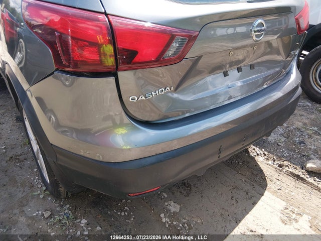 Nissan Sv 2018 JN1BJ1CR3JW209014 Image 6