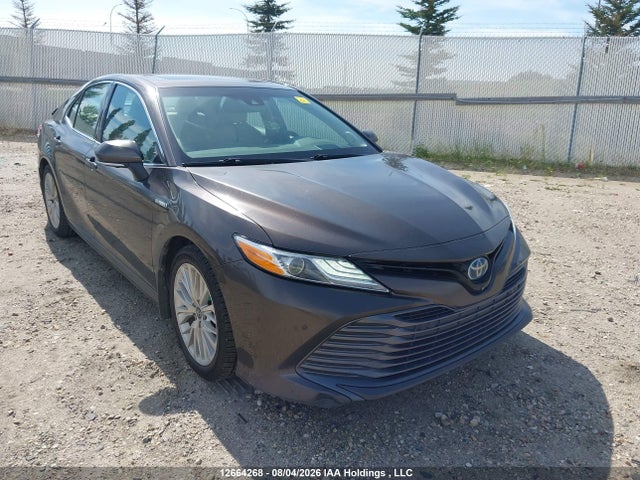Auction sale of the 2018 Toyota Camry Hybrid/le/xle/se, vin: 4T1B21HK3JU502411, lot number: 12664268