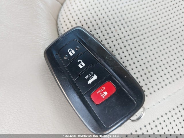 Продаж на аукціоні авто 2018 Toyota Camry Hybrid/le/xle/se, vin: 4T1B21HK3JU502411, номер лоту: 12664268