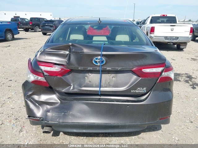 Продаж на аукціоні авто 2018 Toyota Camry Hybrid/le/xle/se, vin: 4T1B21HK3JU502411, номер лоту: 12664268
