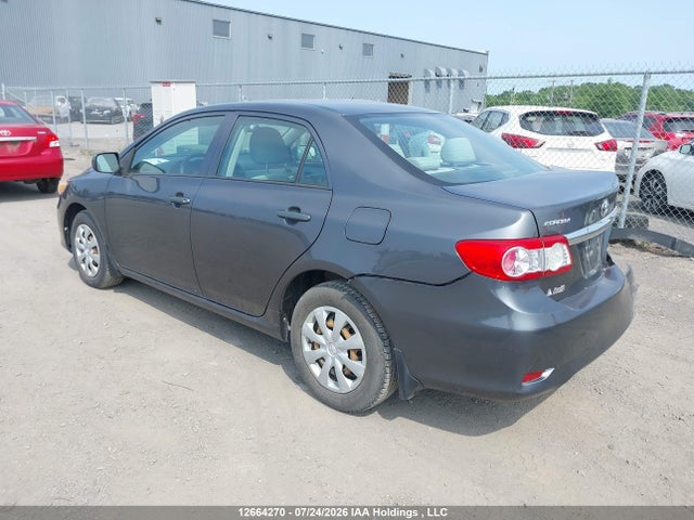 12664270 :رقم المزاد ، 2T1BU4EE1BC619062 vin ، 2011 Toyota Corolla مزاد بيع