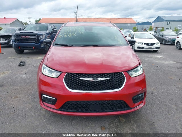 Chrysler Pacifica Limited 2026 2C4RC1GG1TR236643 Image 11