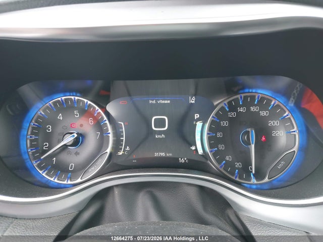 Chrysler Pacifica Limited 2026 2C4RC1GG1TR236643 Image 7