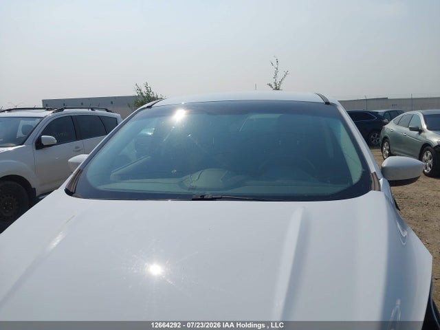 2017 Ford Escape Se მანქანა იყიდება აუქციონზე, vin: 1FMCU9GD2HUD70137, აუქციონის ნომერი: 12664292