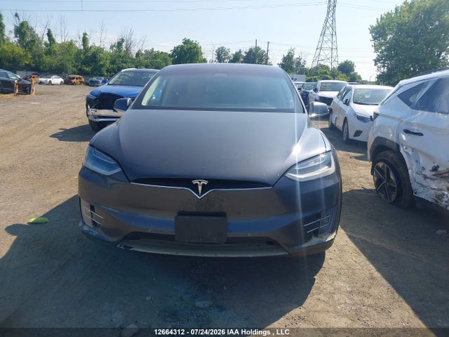 Продаж на аукціоні авто 2017 Tesla Model X 100d/75d/90d, vin: 5YJXCDE27HF039317, номер лоту: 12664312