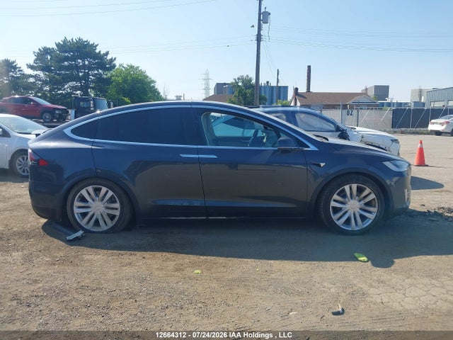 Продаж на аукціоні авто 2017 Tesla Model X 100d/75d/90d, vin: 5YJXCDE27HF039317, номер лоту: 12664312