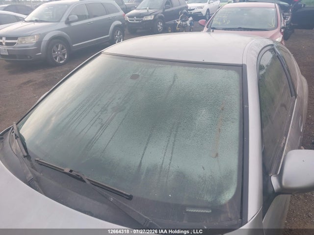 Продажа на аукционе авто 2000 Honda Insight, vin: JHMZE1372YT800119, номер лота: 12664318