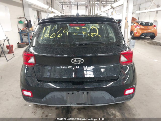Hyundai Venue Preferred 2024 KMHRC8A35RU316808 Image 16