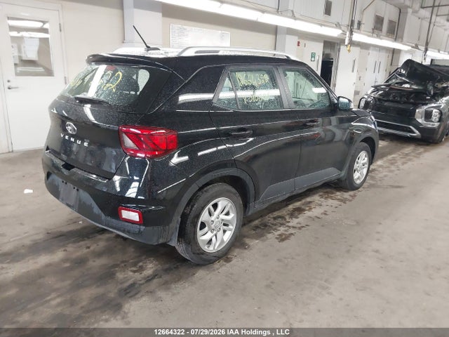 Hyundai Venue Preferred 2024 KMHRC8A35RU316808 Image 4