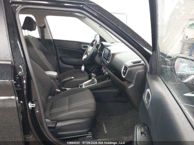 Hyundai Venue Preferred 2024 KMHRC8A35RU316808 Image 5