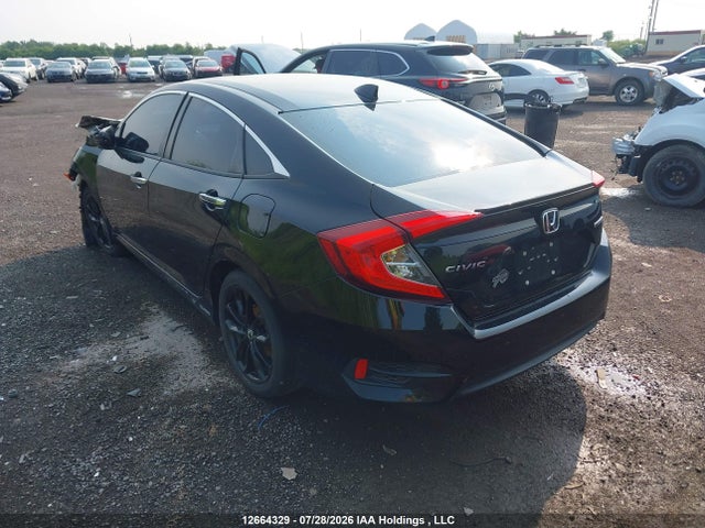 Продажа на аукционе авто 2018 Honda Civic Touring, vin: 2HGFC1F91JH107568, номер лота: 12664329