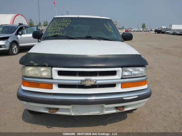 Продаж на аукціоні авто 2000 Chevrolet Blazer Lt/trailblazer/trailblazer W/onstar, vin: 1GNDT13W2Y2190275, номер лоту: 12664389