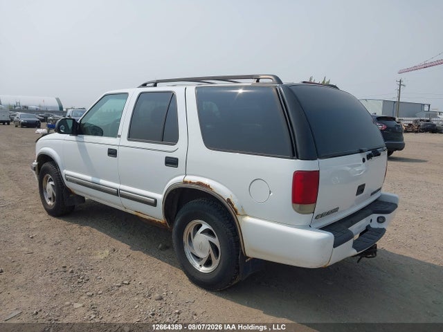 Продаж на аукціоні авто 2000 Chevrolet Blazer Lt/trailblazer/trailblazer W/onstar, vin: 1GNDT13W2Y2190275, номер лоту: 12664389