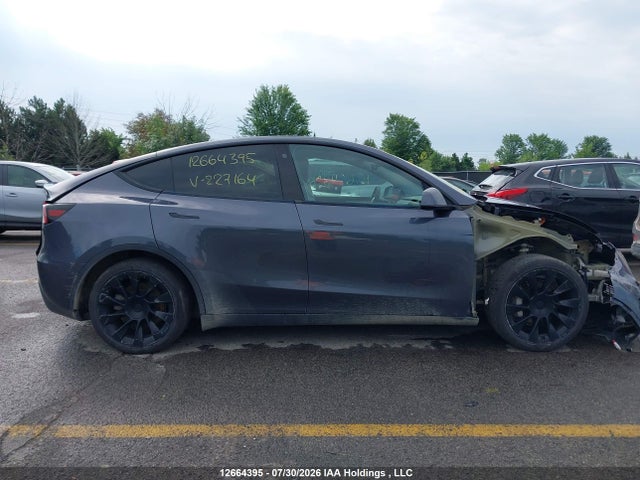 Tesla Model Y Rwd 2023 LRWYGDFD4PC227164 Image 14