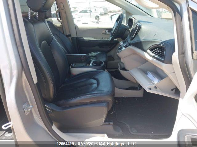 2021 Chrysler Pacifica Touring L მანქანა იყიდება აუქციონზე, vin: 2C4RC1BG9MR583145, აუქციონის ნომერი: 12664419