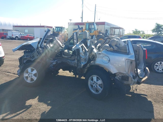 12664423 :رقم المزاد ، 1FMCU03Z28KB32121 vin ، 2008 Ford Escape Xlt مزاد بيع