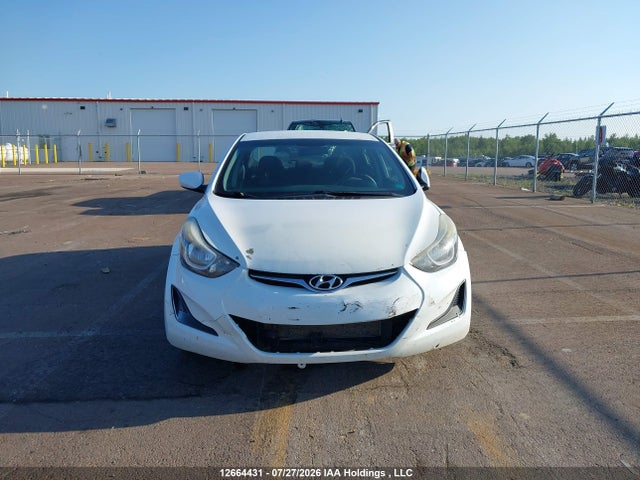 Продажа на аукционе авто 2016 Hyundai Elantra Gl, vin: 5NPDH4AE9GH696074, номер лота: 12664431