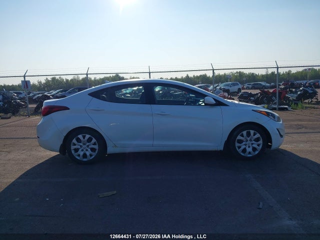 Продаж на аукціоні авто 2016 Hyundai Elantra Gl, vin: 5NPDH4AE9GH696074, номер лоту: 12664431