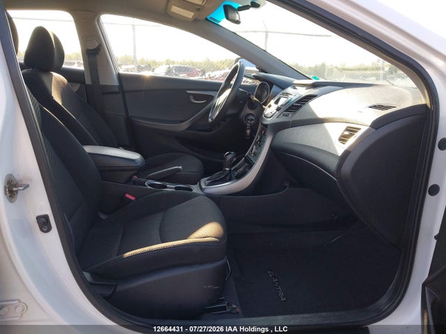 Продаж на аукціоні авто 2016 Hyundai Elantra Gl, vin: 5NPDH4AE9GH696074, номер лоту: 12664431