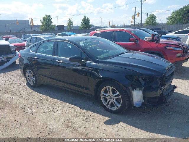 3FA6P0H76JR105480 Ford FUSION SE