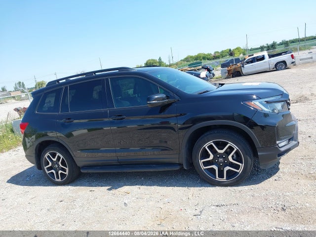 Honda Passport 2022 5FNYF8H92NB500981 Image 13