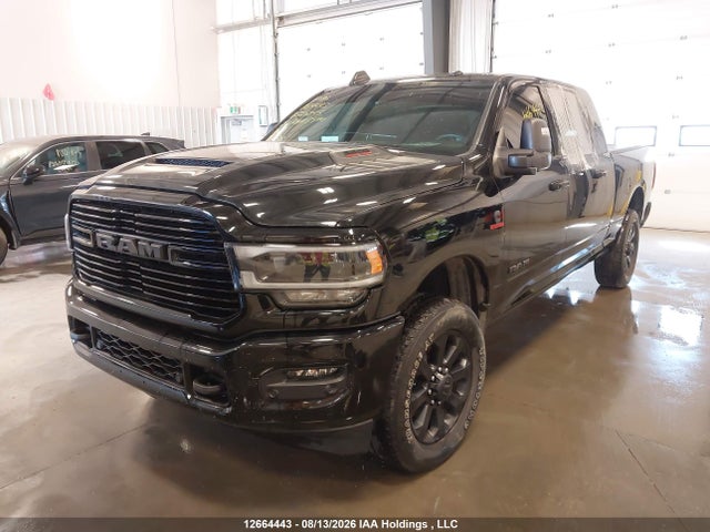 RAM 3500 Laramie 2024 3C63R3ML2RG326245 Image 2