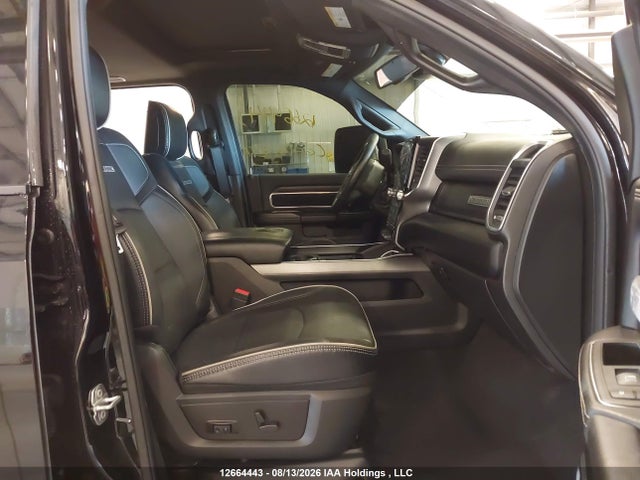 RAM 3500 Laramie 2024 3C63R3ML2RG326245 Image 5