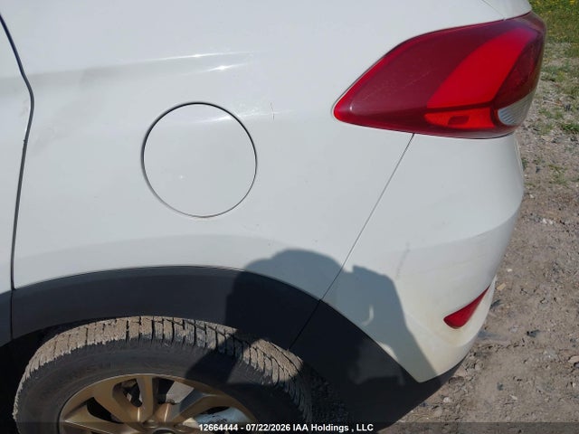 12664444 :رقم المزاد ، KM8J33A49JU716979 vin ، 2018 Hyundai Tucson Limited/sport And Eco/se مزاد بيع