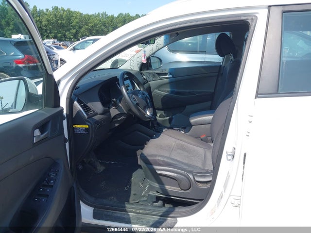 12664444 :رقم المزاد ، KM8J33A49JU716979 vin ، 2018 Hyundai Tucson Limited/sport And Eco/se مزاد بيع