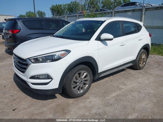12664444 :رقم المزاد ، KM8J33A49JU716979 vin ، 2018 Hyundai Tucson Limited/sport And Eco/se مزاد بيع