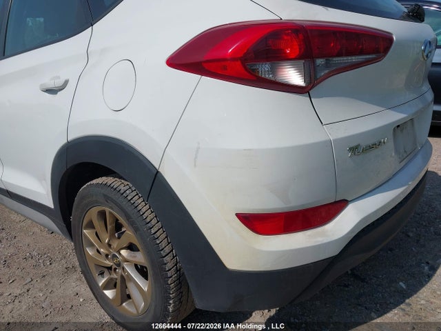 12664444 :رقم المزاد ، KM8J33A49JU716979 vin ، 2018 Hyundai Tucson Limited/sport And Eco/se مزاد بيع