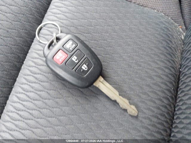 Продаж на аукціоні авто 2018 Toyota Corolla L/le/xle/se/xse, vin: 2T1BURHE7JC123657, номер лоту: 12664448