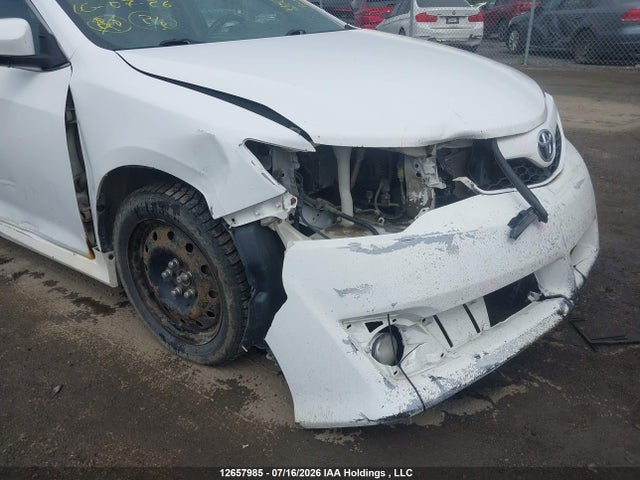 12657985 :رقم المزاد ، 4T1BF1FK6CU158003 vin ، 2012 Toyota Camry Se مزاد بيع