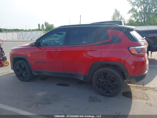 12664459 :رقم المزاد ، 3C4NJDBB4JT307183 vin ، 2018 Jeep Compass Latitude مزاد بيع