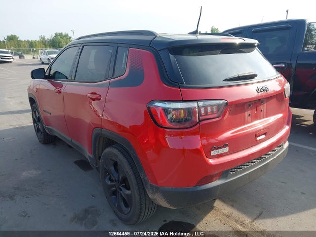 12664459 :رقم المزاد ، 3C4NJDBB4JT307183 vin ، 2018 Jeep Compass Latitude مزاد بيع