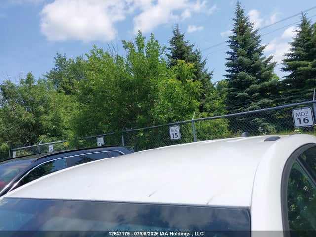 Chevrolet EQUINOX LT 2018 2GNAXJEV4J6162448 Image 19