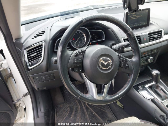Mazda Mazda3 Gt-sky 2014 JM1BM1M30E1174482 Image 16