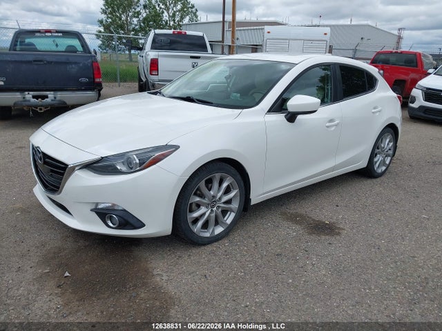 Mazda Mazda3 Gt-sky 2014 JM1BM1M30E1174482 Image 2
