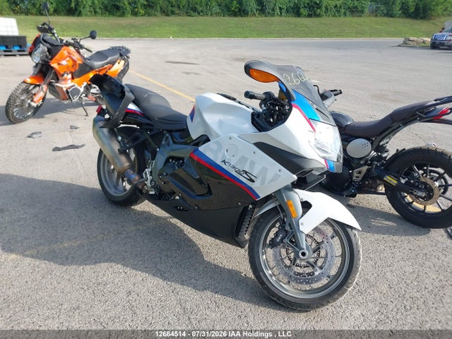 BMW K1300 S 2015 WB1050804FZ798932 Image 1