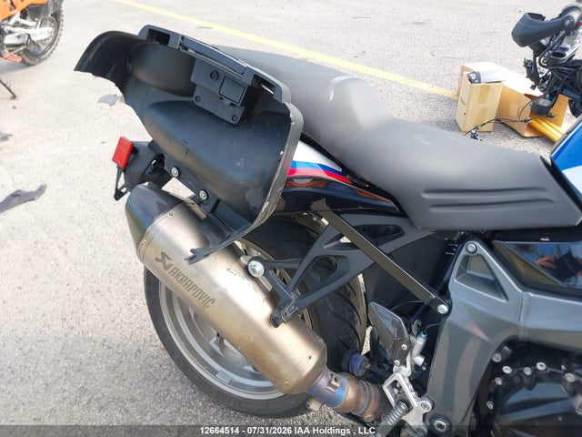 BMW K1300 S 2015 WB1050804FZ798932 Image 17