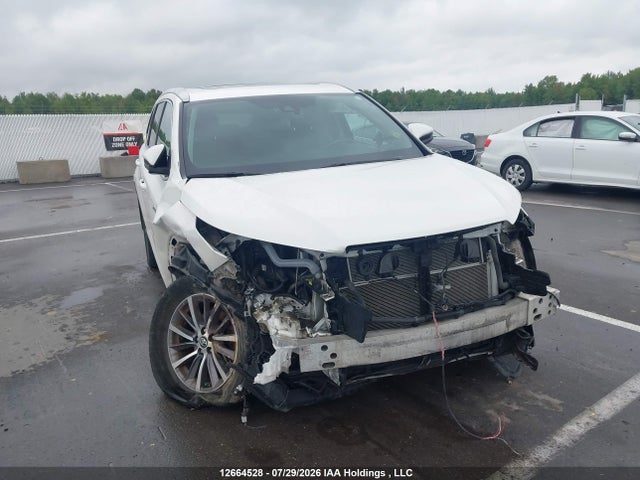 2019 Toyota Highlander Hybrid/xle მანქანა იყიდება აუქციონზე, vin: 5TDJGRFH3KS072652, აუქციონის ნომერი: 12664528