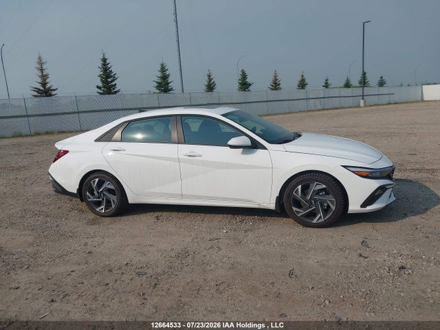 KMHLM4DG7TU178237 Hyundai Elantra Preferred With Tech Package