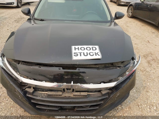 12664555 :رقم المزاد ، 1HGCV1F91JA808462 vin ، 2018 Honda Accord Touring مزاد بيع