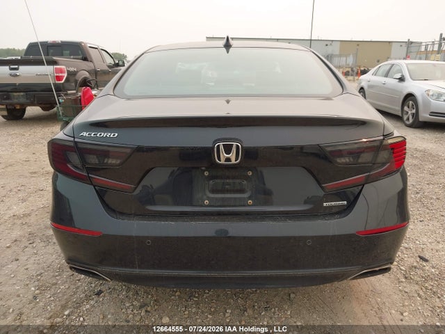 12664555 :رقم المزاد ، 1HGCV1F91JA808462 vin ، 2018 Honda Accord Touring مزاد بيع