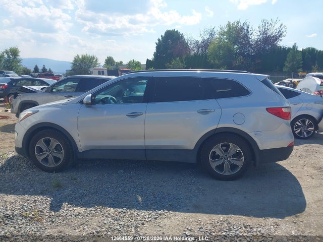 Продажа на аукционе авто 2014 Hyundai Santa Fe Xl Luxury, vin: KM8SNDHF8EU082632, номер лота: 12664559